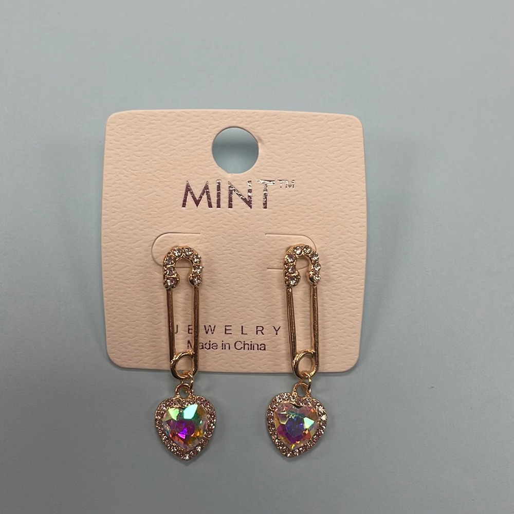 Iridescent heart safety pin earring